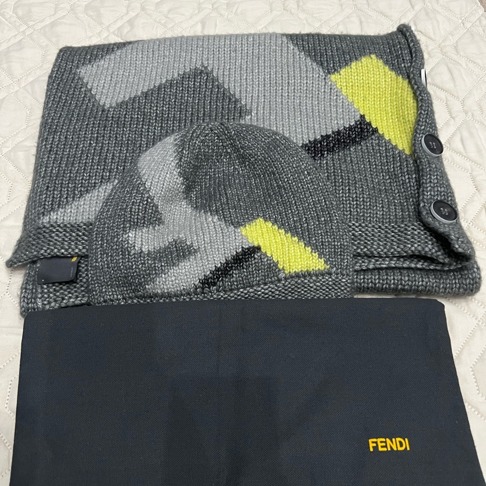 Fendi hat and scarf/shawl set.